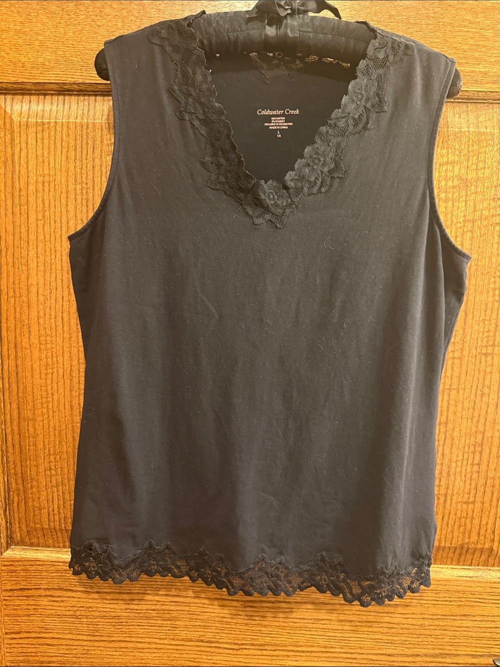 Coldwater Creek Black Lace Trim V-Neck Sleeveless Tank Large